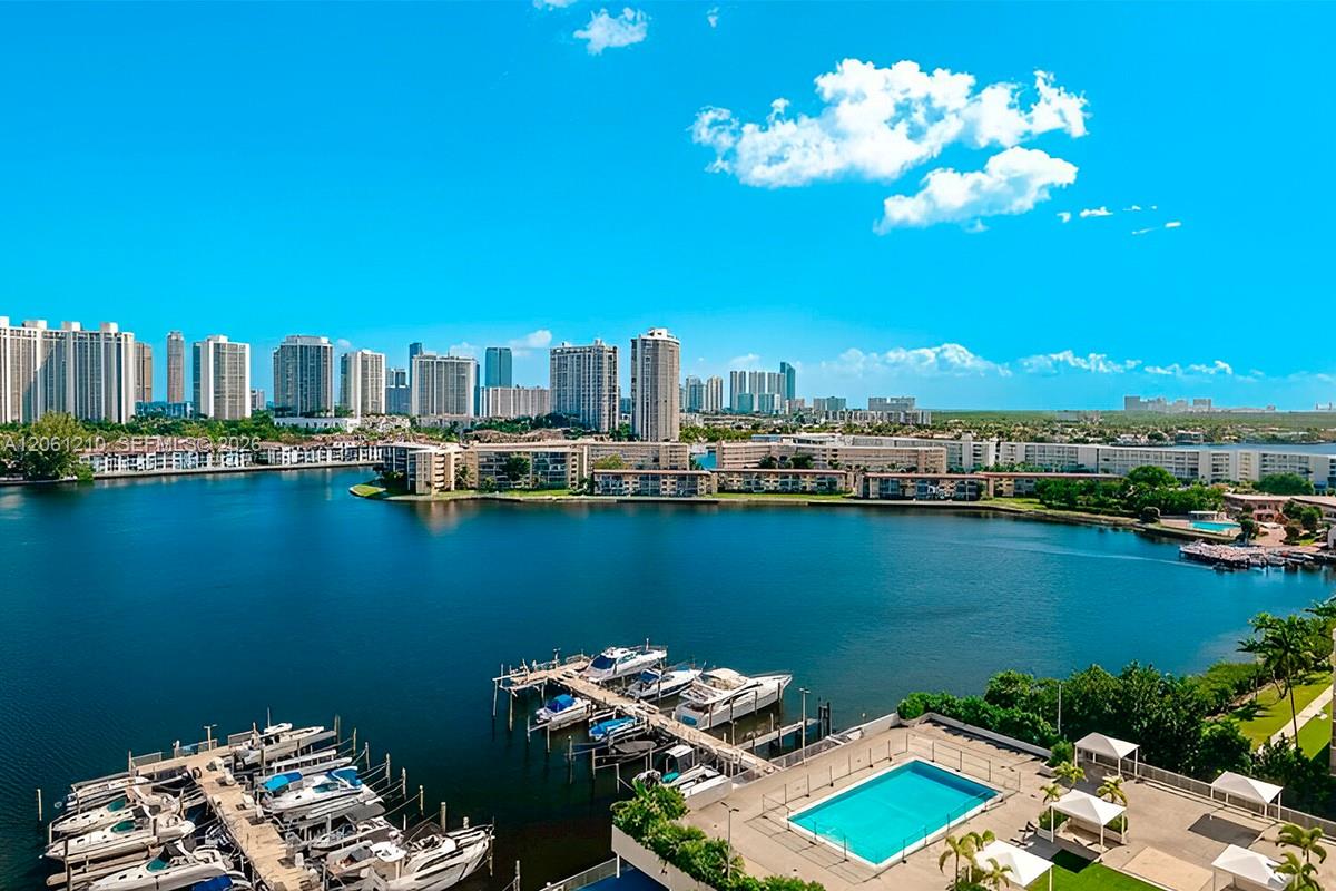 18081 Biscayne Boulevard 1805 Property Photo 1