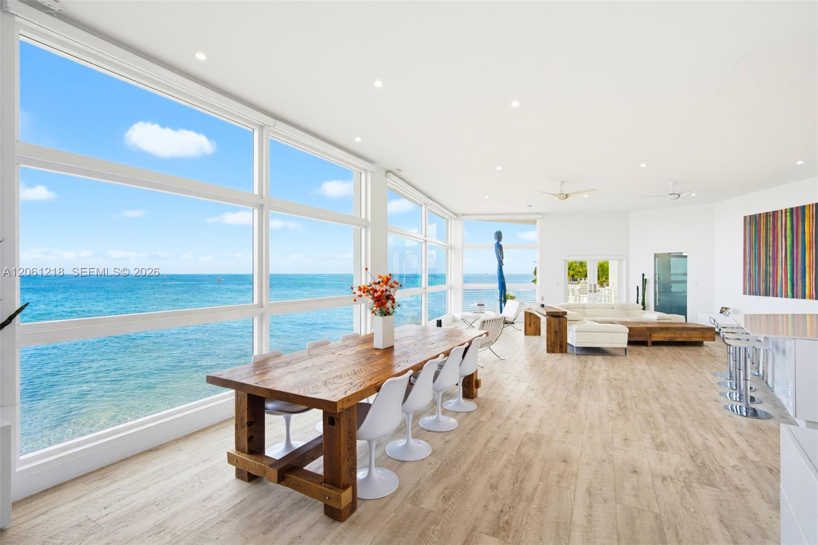 A12061218 Property Photo 8