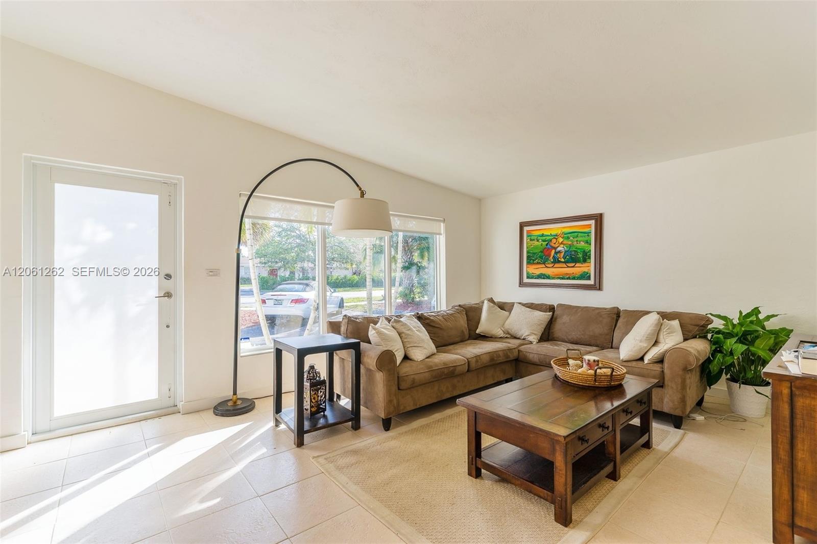 8125 Sw 136th Street Property Photo 2