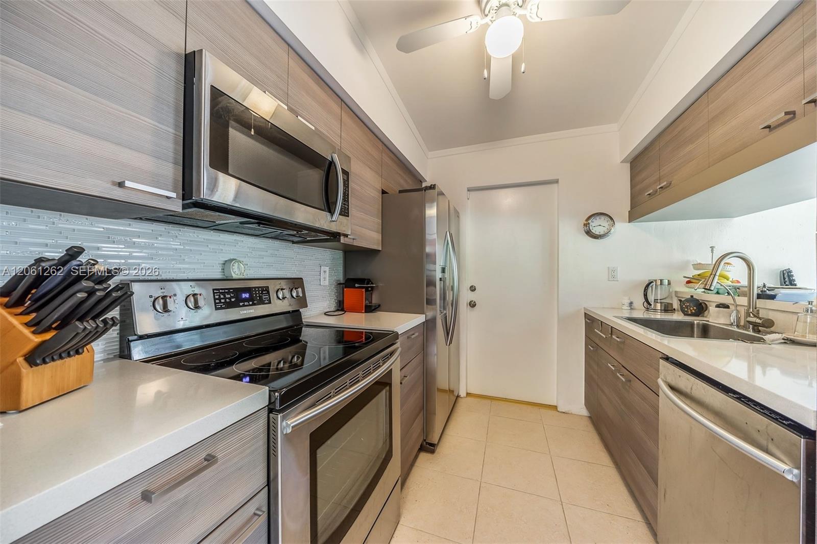 8125 Sw 136th Street Property Photo 4