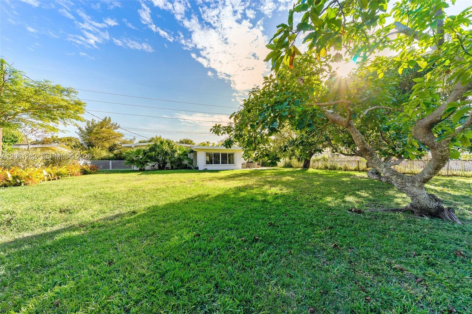 8125 Sw 136th Street Property Photo 12