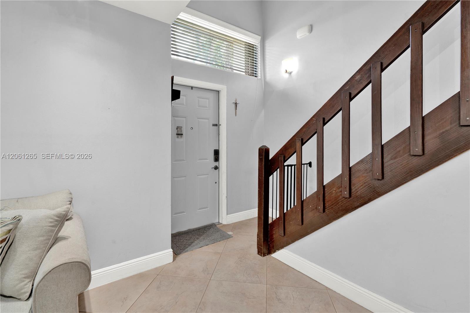 11490 Sw 109th Road 30f Property Photo 3