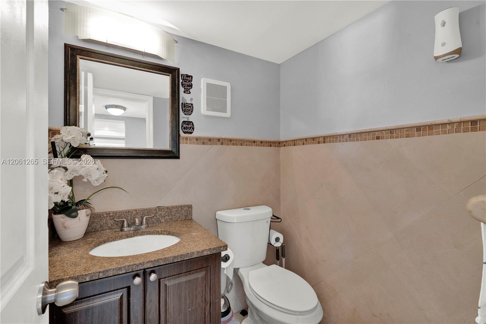 11490 Sw 109th Road 30f Property Photo 13