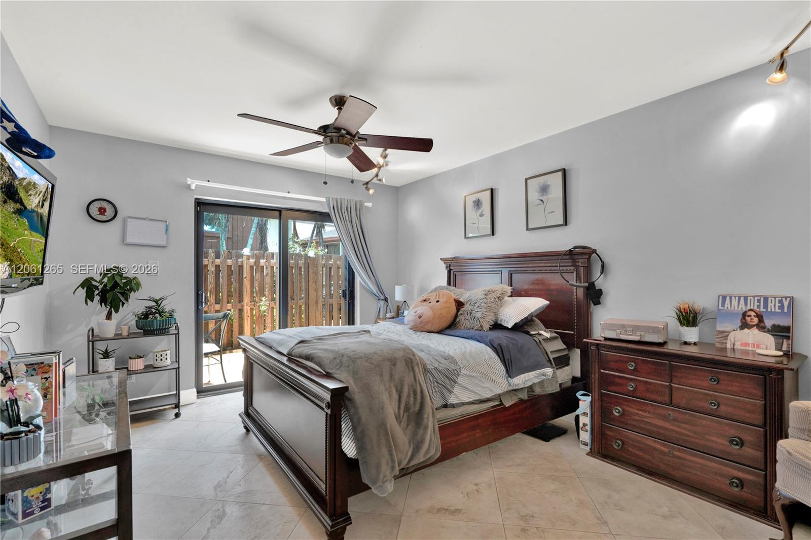 11490 Sw 109th Road 30f Property Photo 14