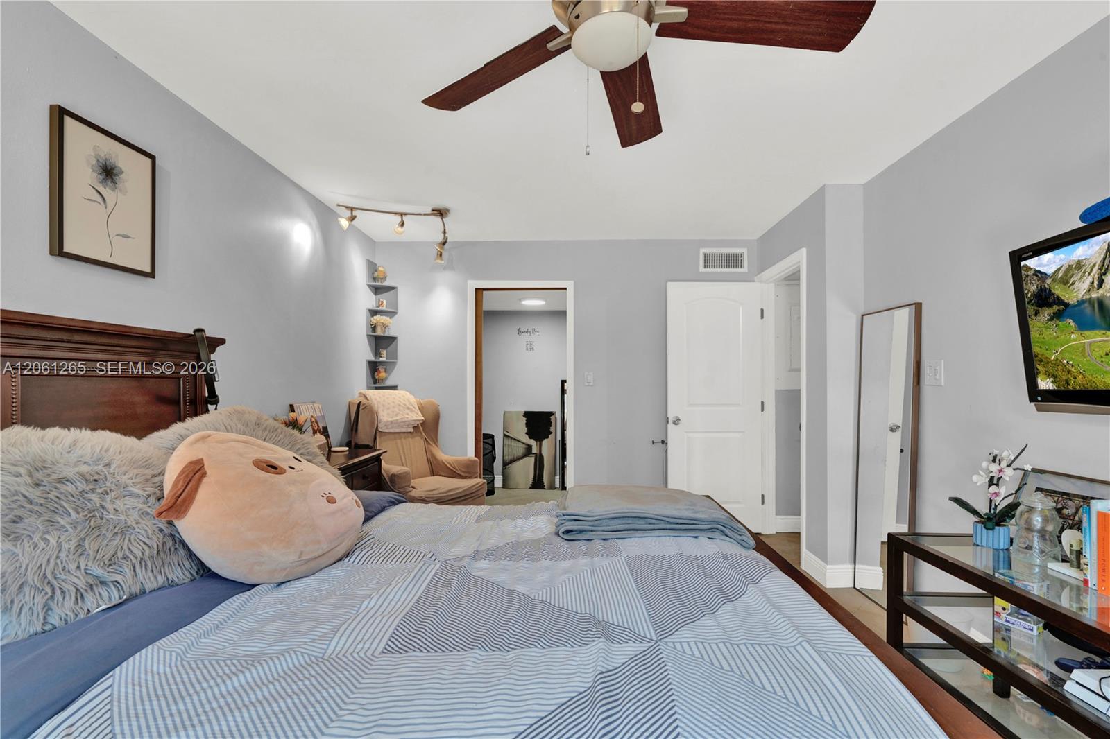 11490 Sw 109th Road 30f Property Photo 17