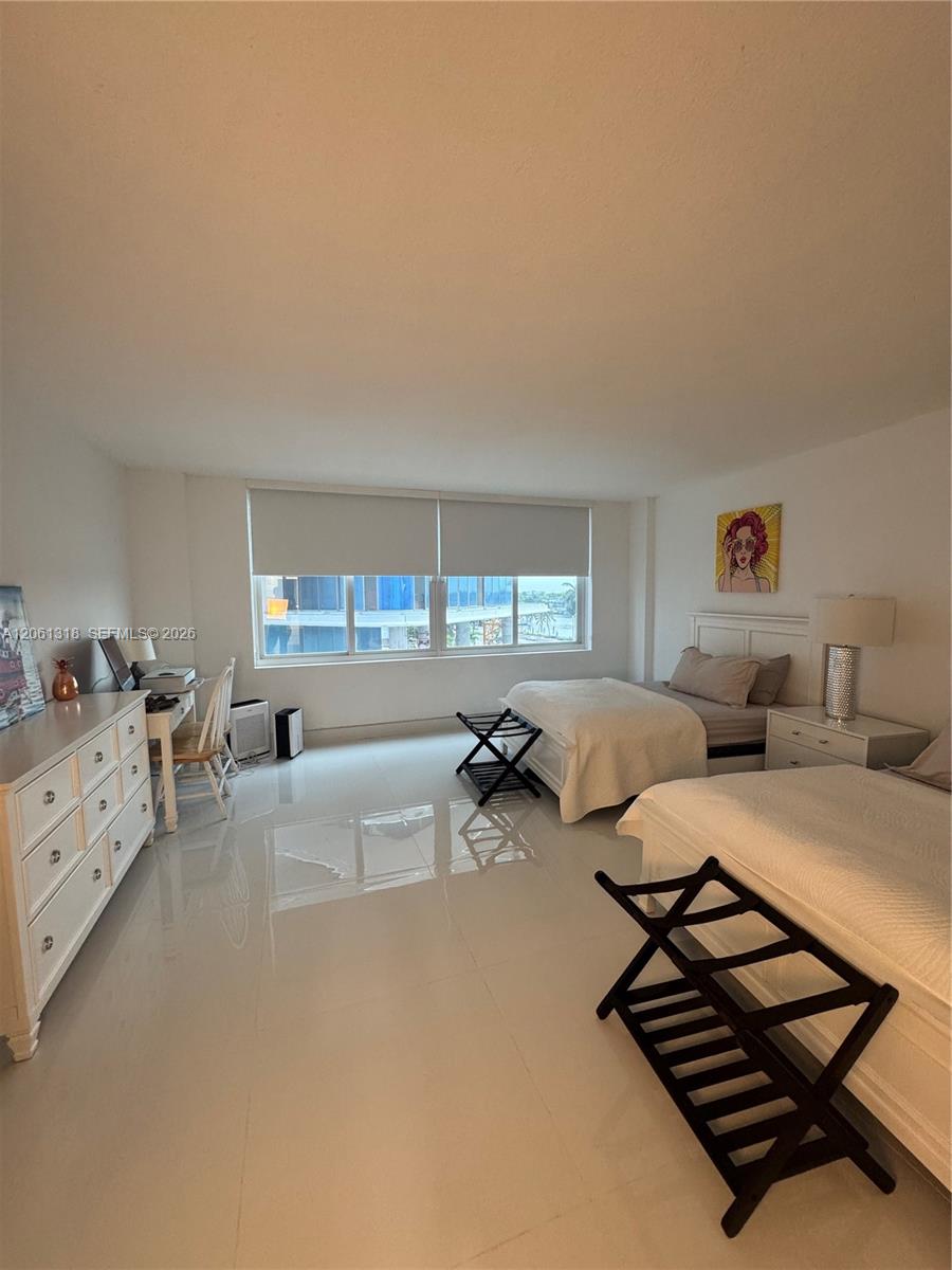 5401 Collins Avenue 334 Property Photo 1