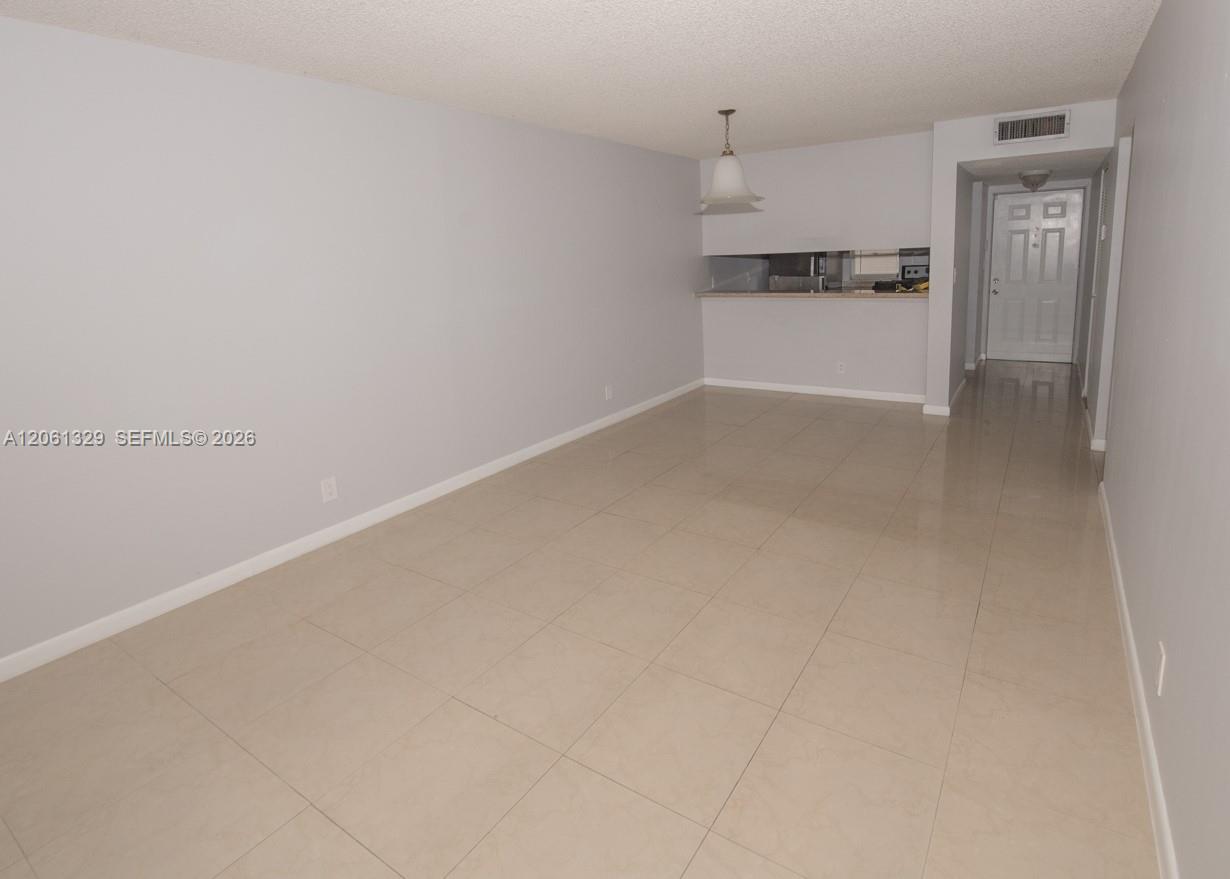 8550 N Sherman Circle 303 Property Photo 8