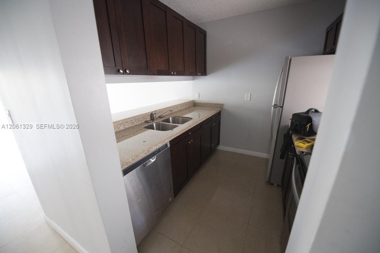 8550 N Sherman Circle 303 Property Photo 13