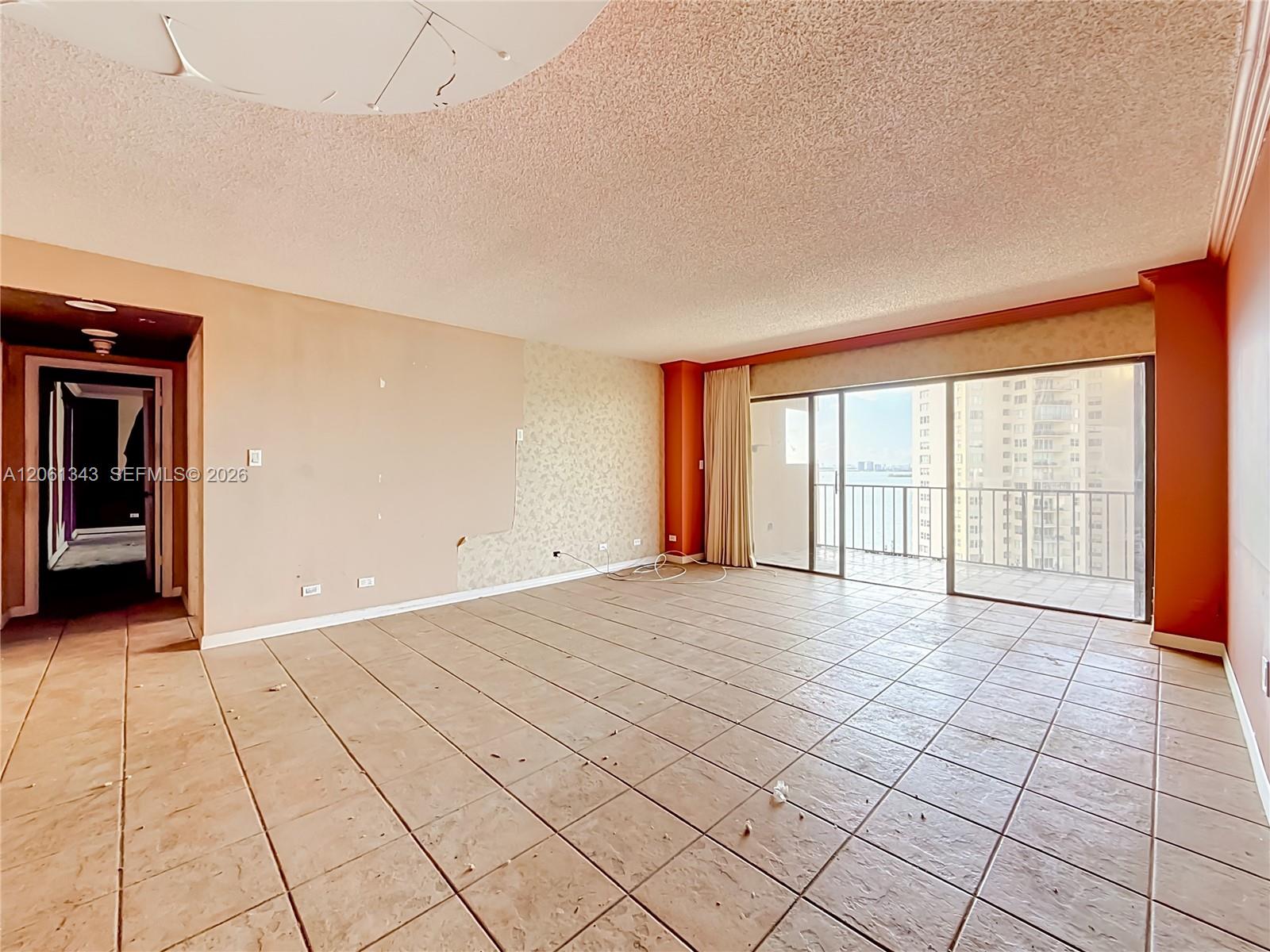 1800 Ne 114th Street 1508 Property Photo 12