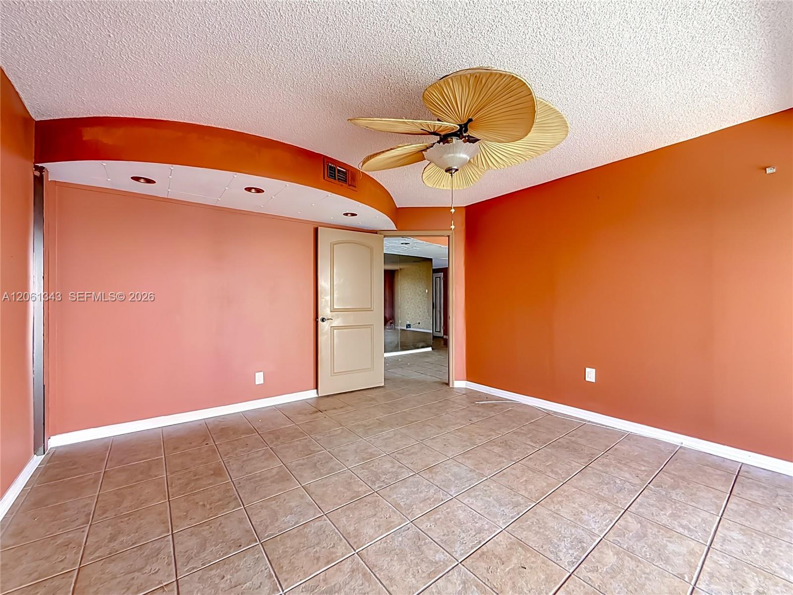 1800 Ne 114th Street 1508 Property Photo 14