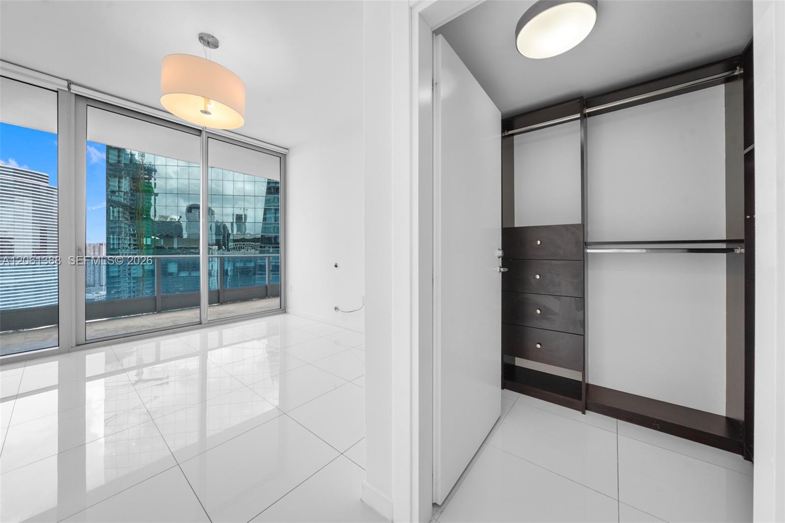 200 Biscayne Boulevard Way 4409 Property Photo 10