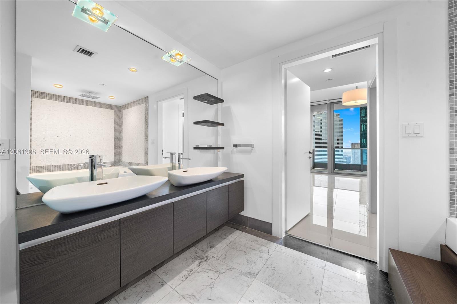 200 Biscayne Boulevard Way 4409 Property Photo 11