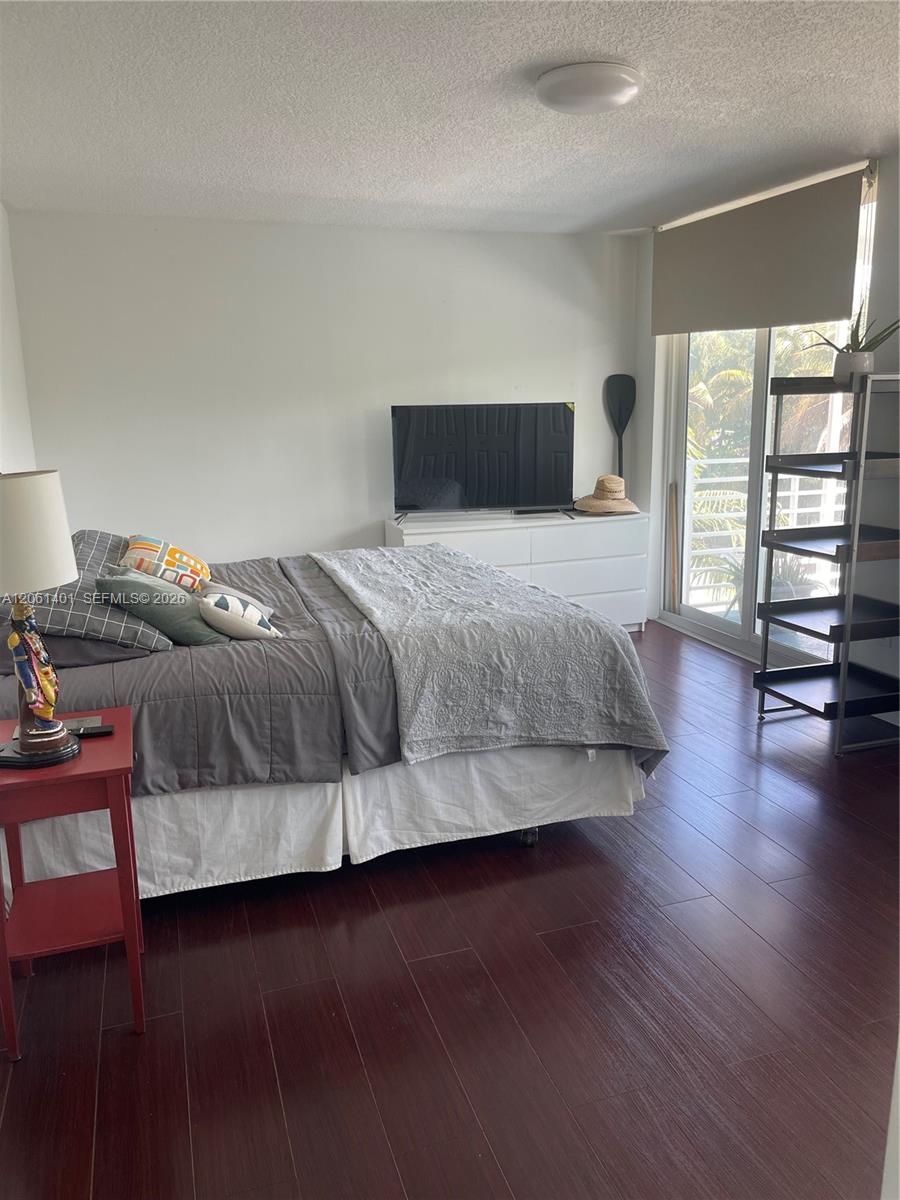 7800 Collins Avenue 309 Property Photo 24