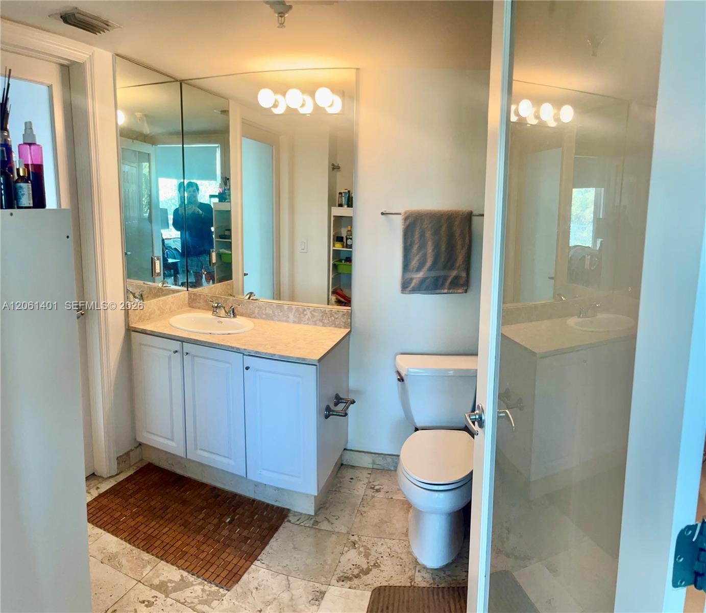 7800 Collins Avenue 309 Property Photo 27