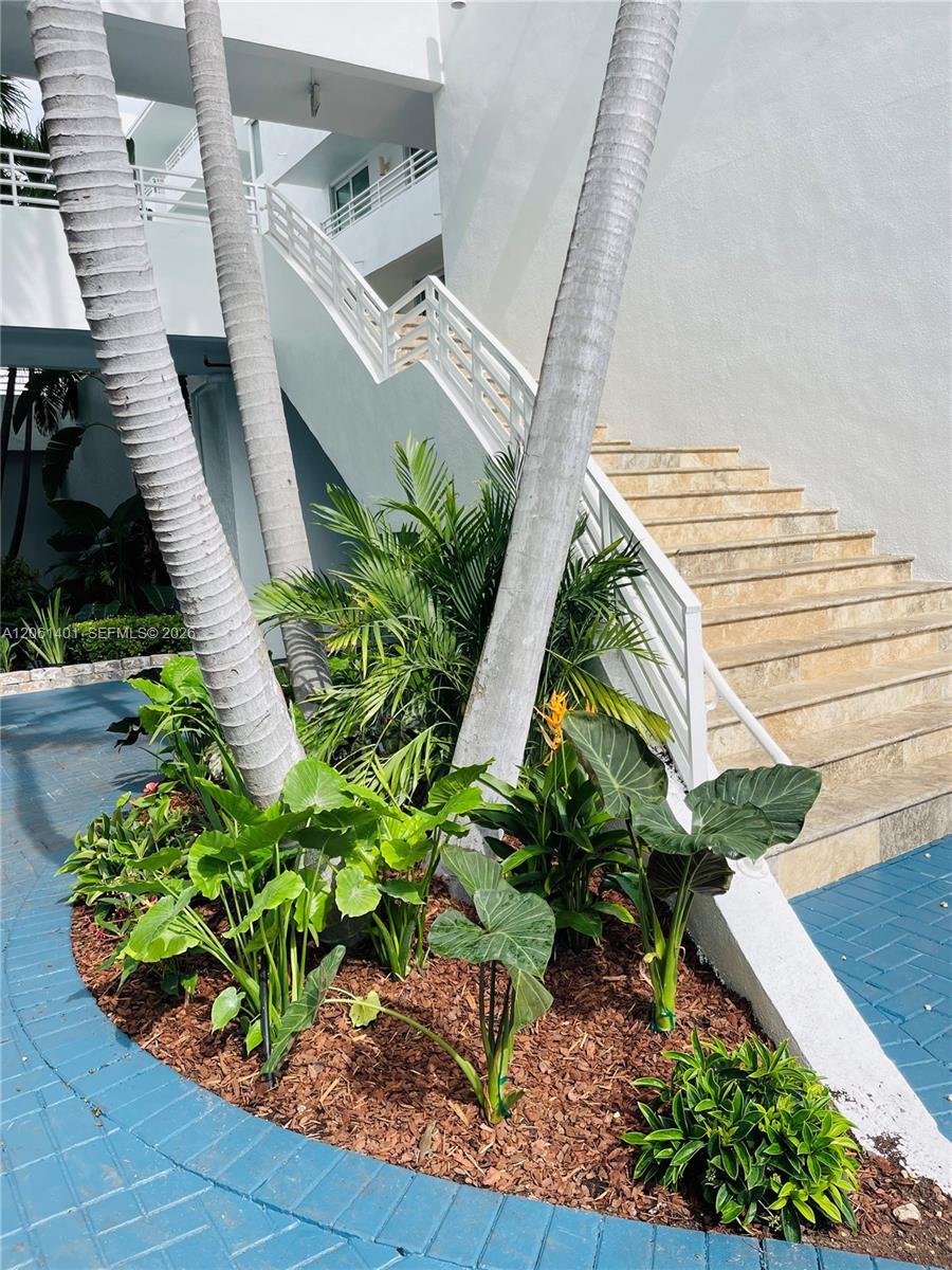 7800 Collins Avenue 309 Property Photo 48