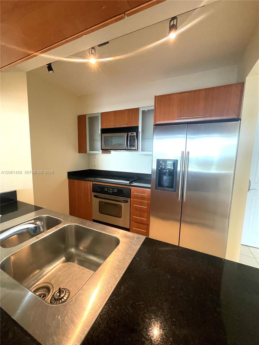 610 W Las Olas Boulevard 1321n Property Photo 3