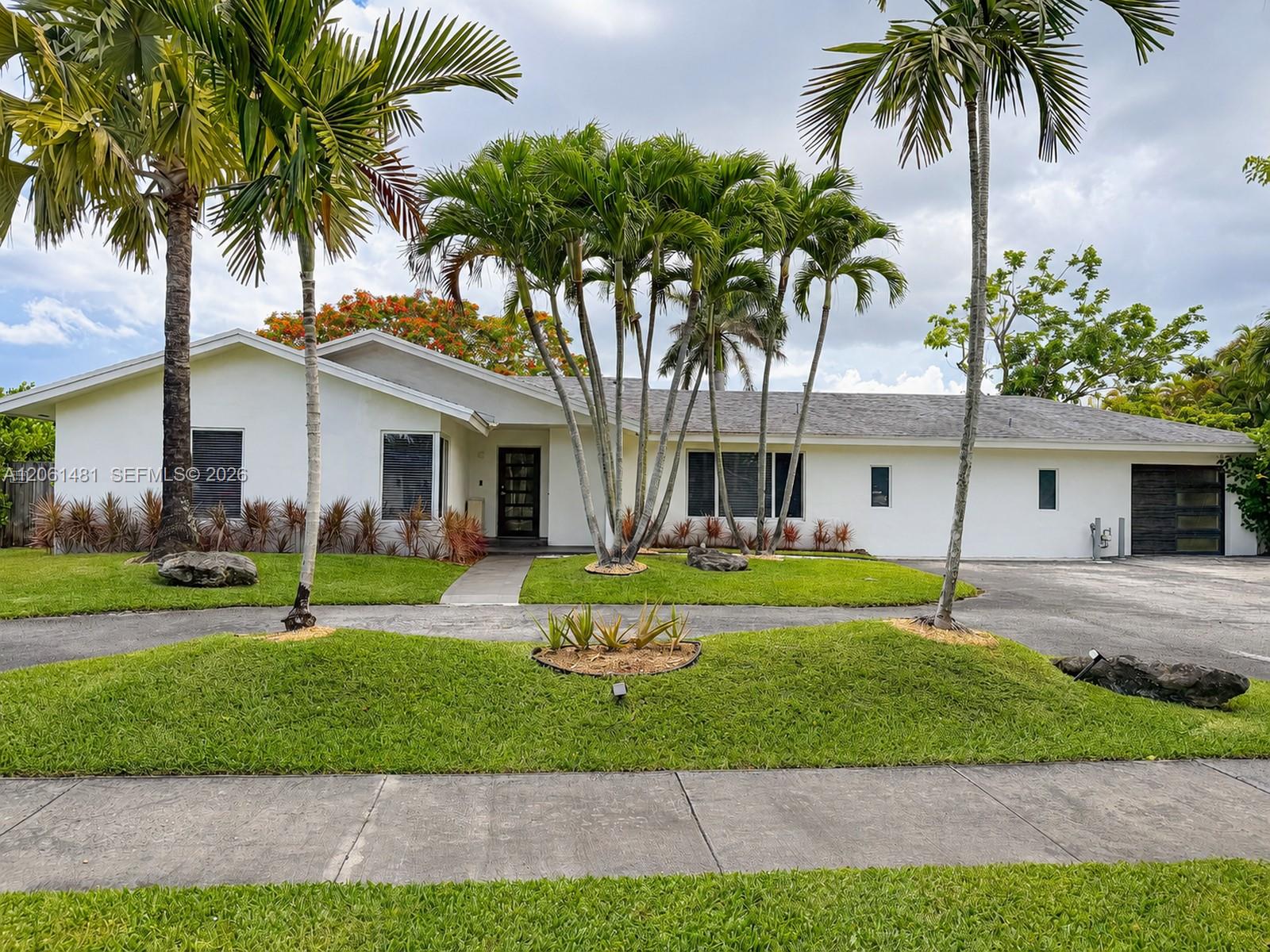 12300 Sw 112th Avenue Property Photo 1