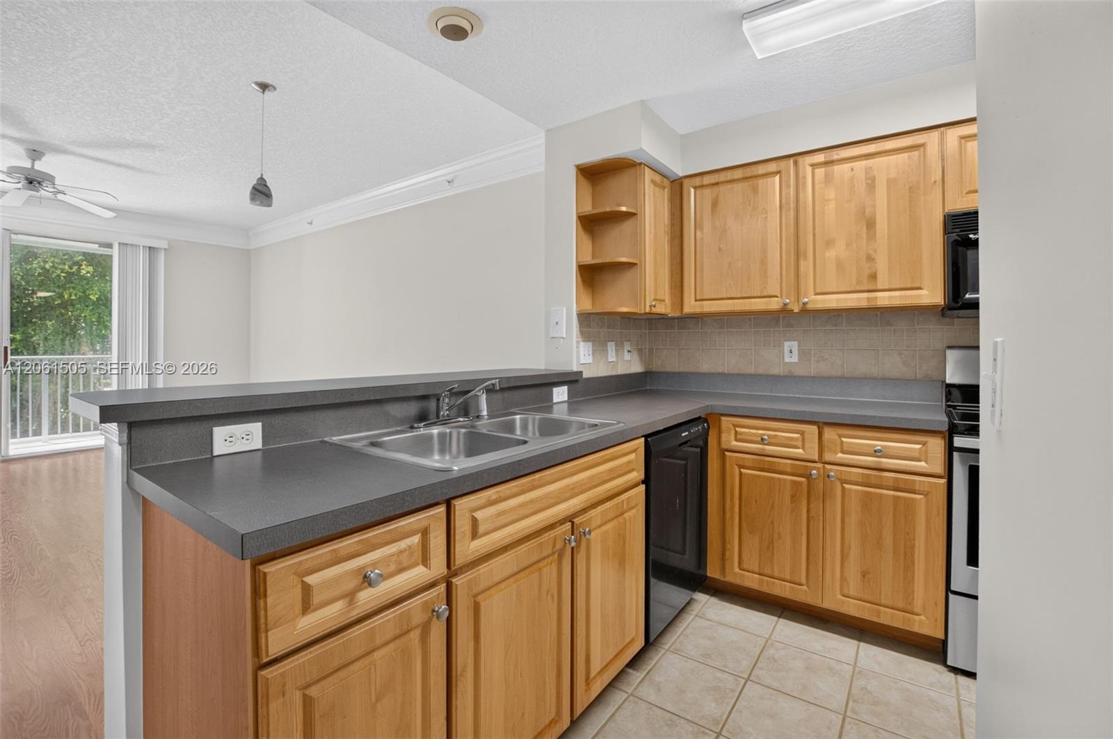 2024 Alta Meadows Lane 807 Property Photo 10