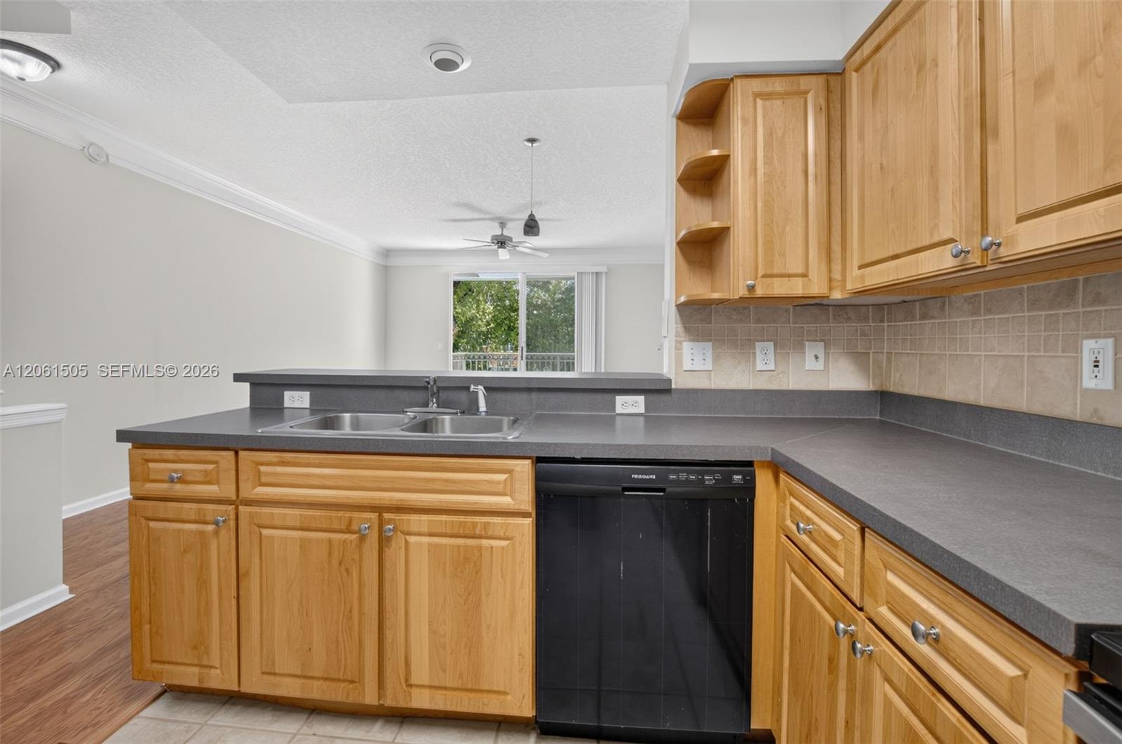 2024 Alta Meadows Lane 807 Property Photo 14