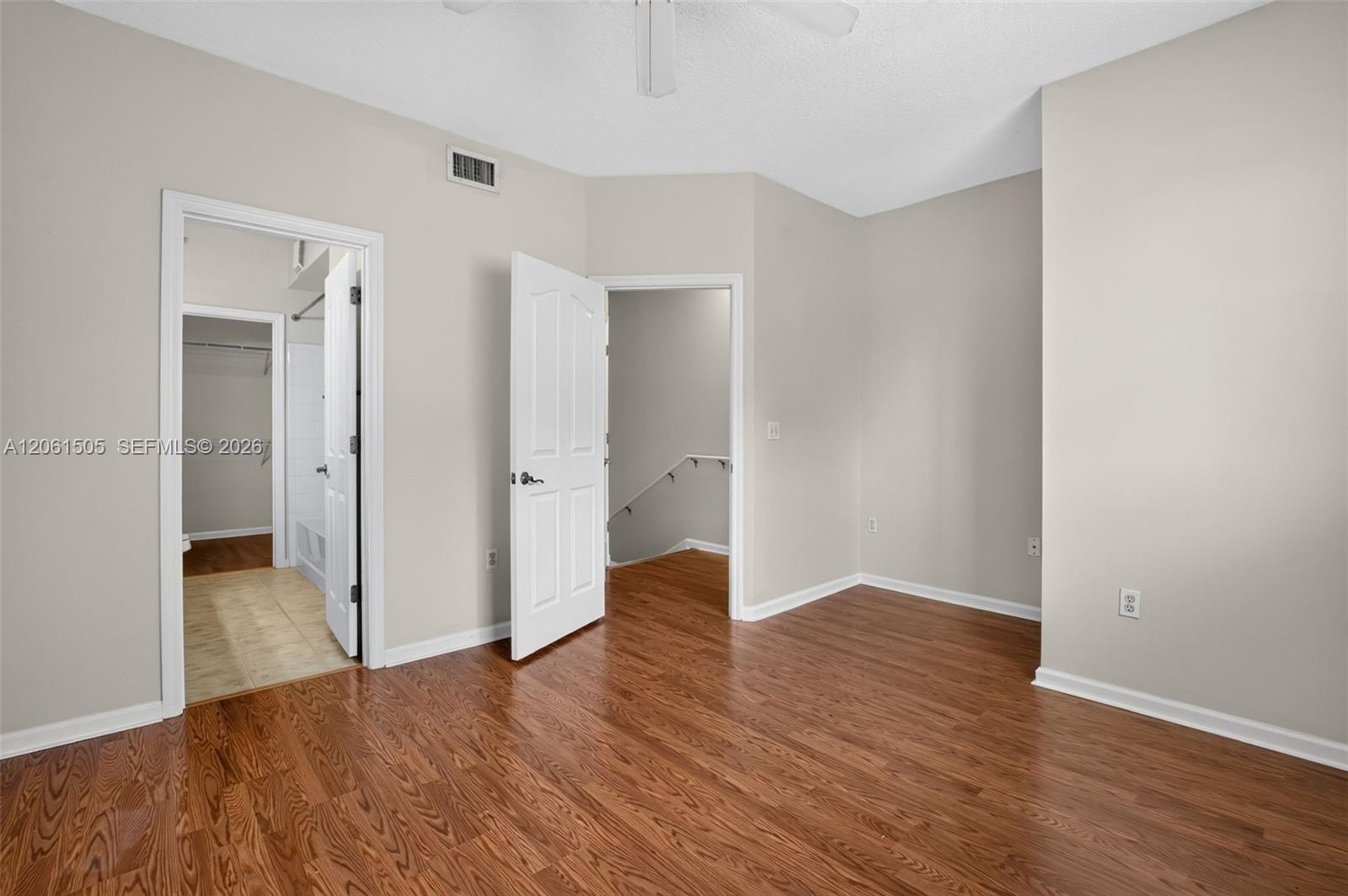 2024 Alta Meadows Lane 807 Property Photo 17