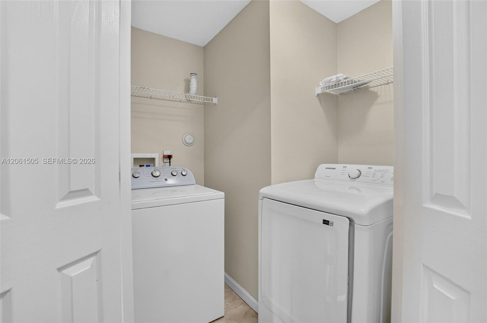 2024 Alta Meadows Lane 807 Property Photo 31