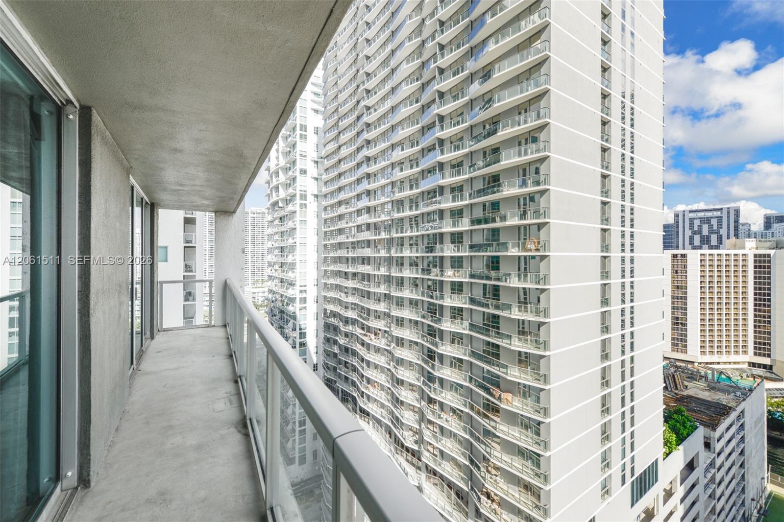 500 Brickell Avenue 2407 Property Photo 2