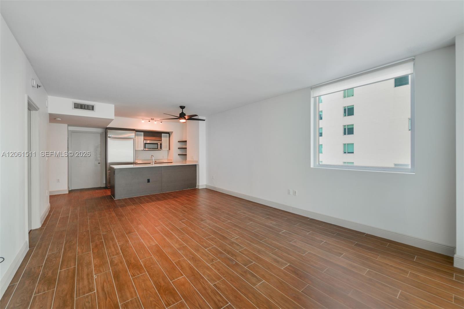 500 Brickell Avenue 2407 Property Photo 7
