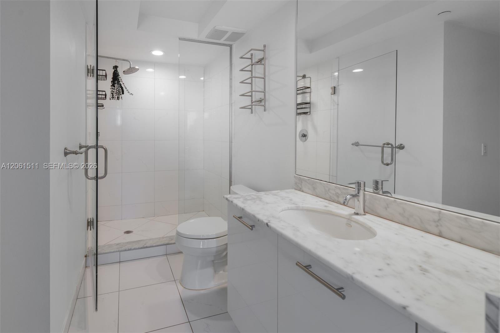 500 Brickell Avenue 2407 Property Photo 13