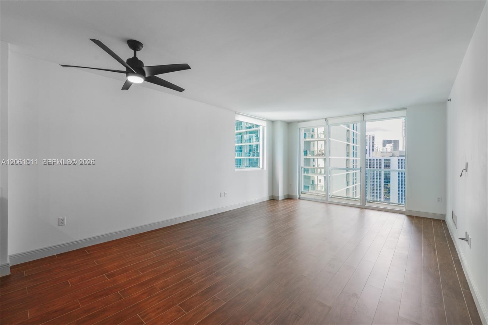 500 Brickell Avenue 2407 Property Photo 19
