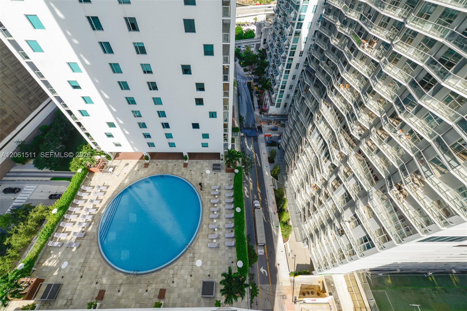 500 Brickell Avenue 2407 Property Photo 42