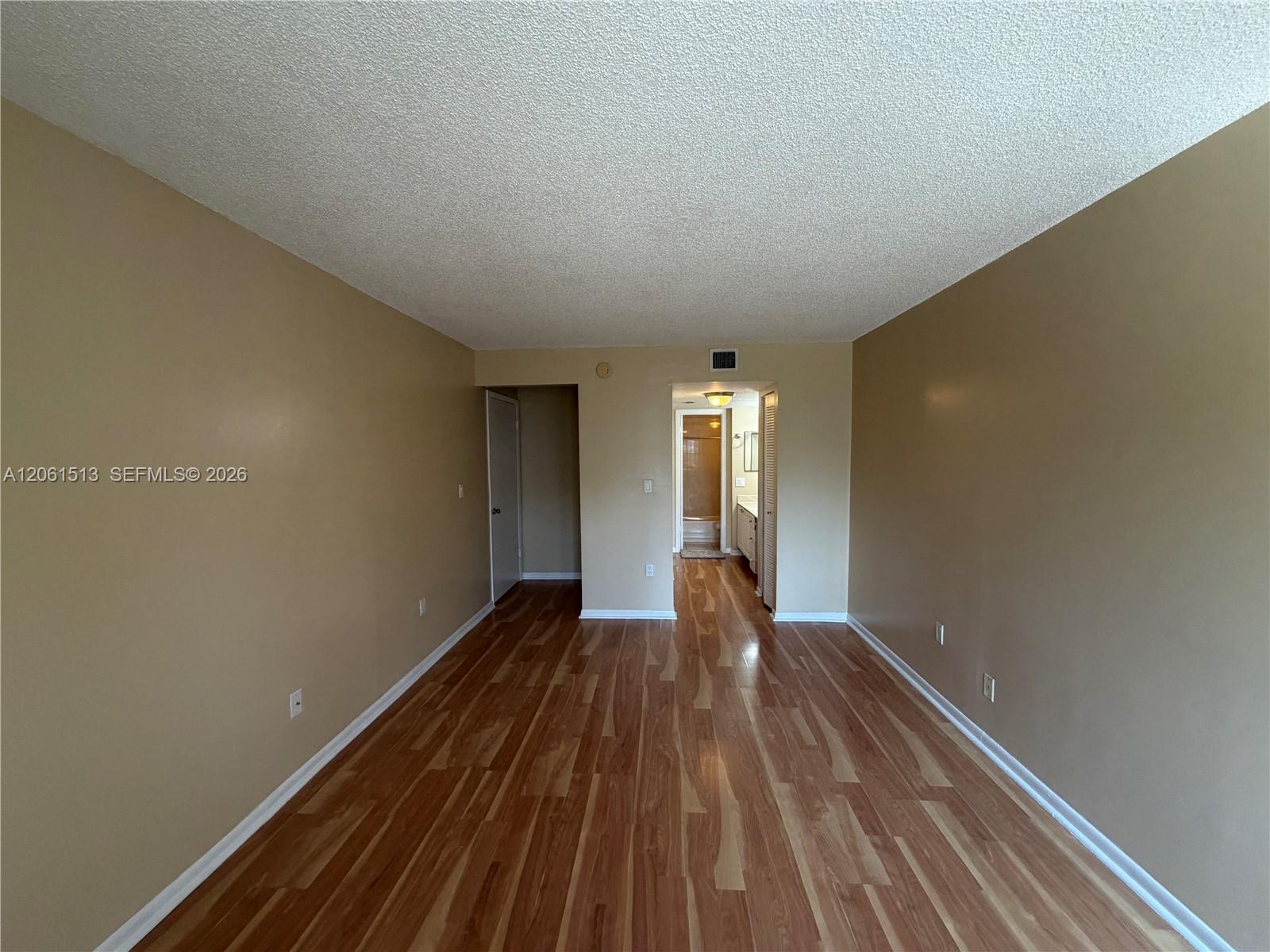711 N Pine Island Road 121 Property Photo 10