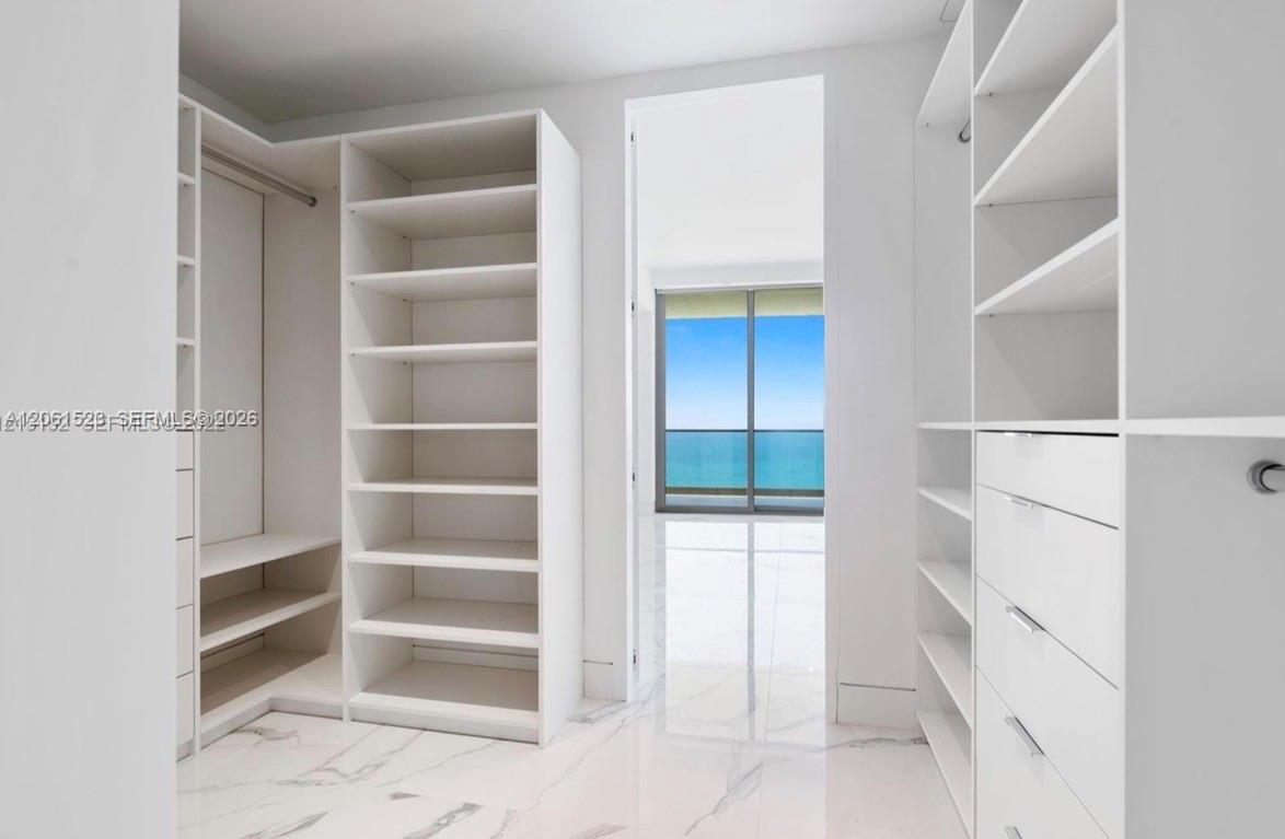 A12061523 Property Photo 15