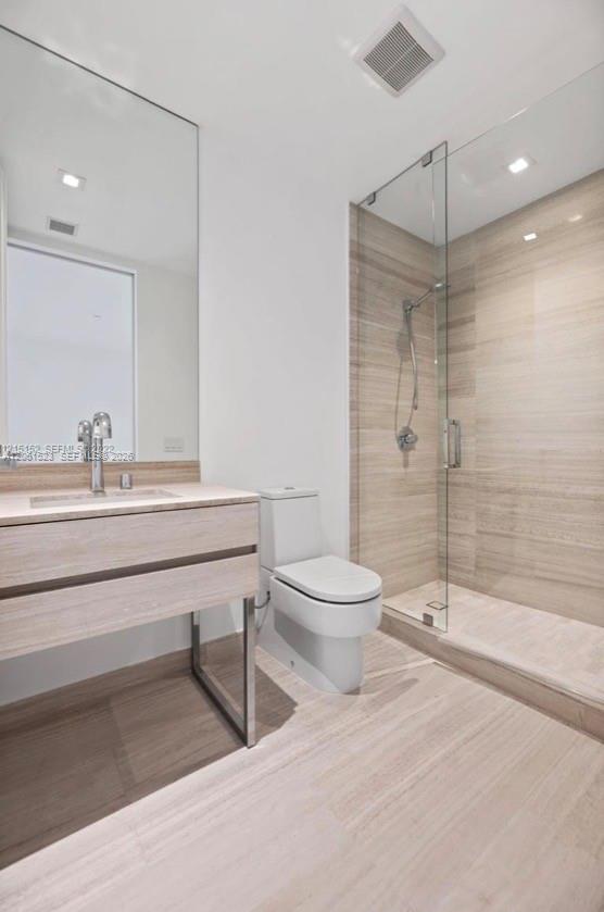A12061523 Property Photo 31