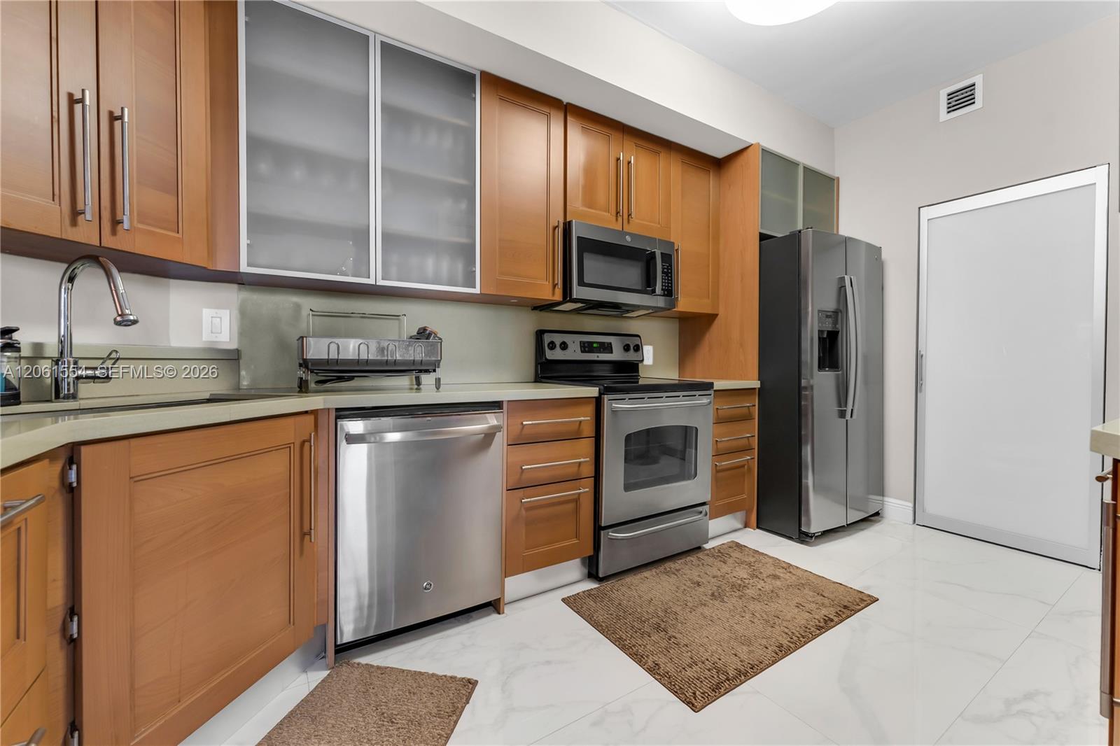 888 Brickell Key Drive 508 Property Photo 8