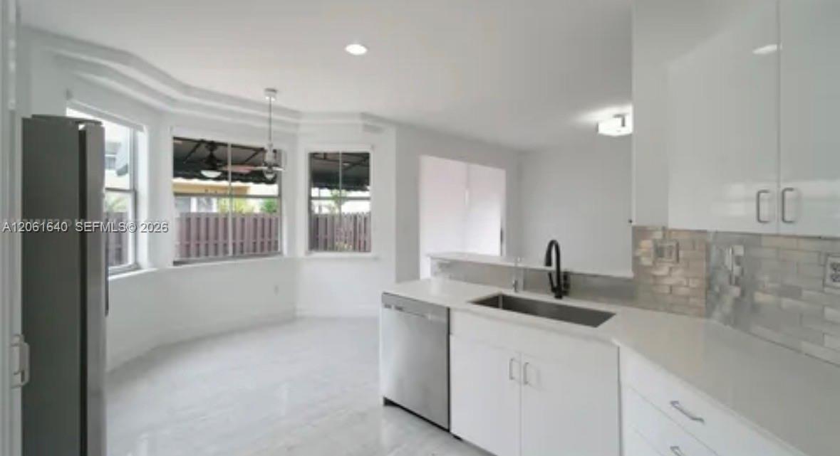 11022 Nw 48th Lane Property Photo 18