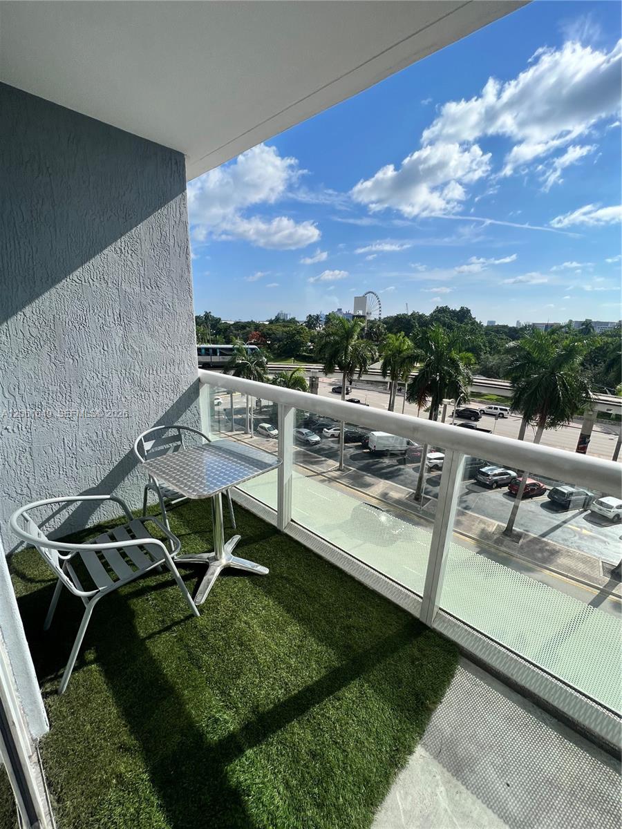 50 Biscayne Boulevard 508 Property Photo 3