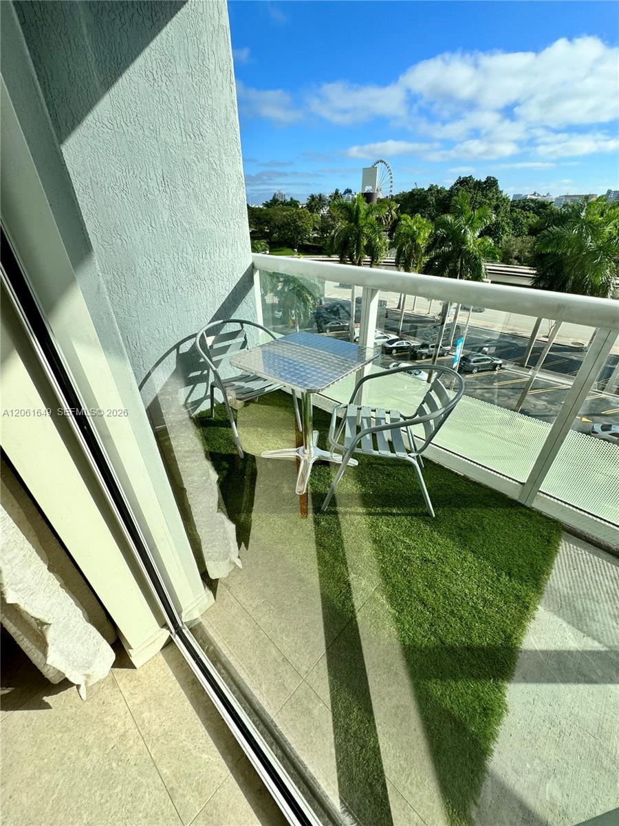 50 Biscayne Boulevard 508 Property Photo 6