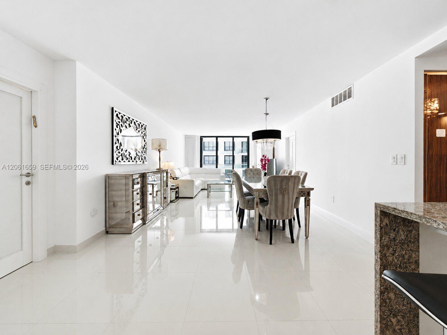 9801 Collins Avenue 10V Property Photo 1