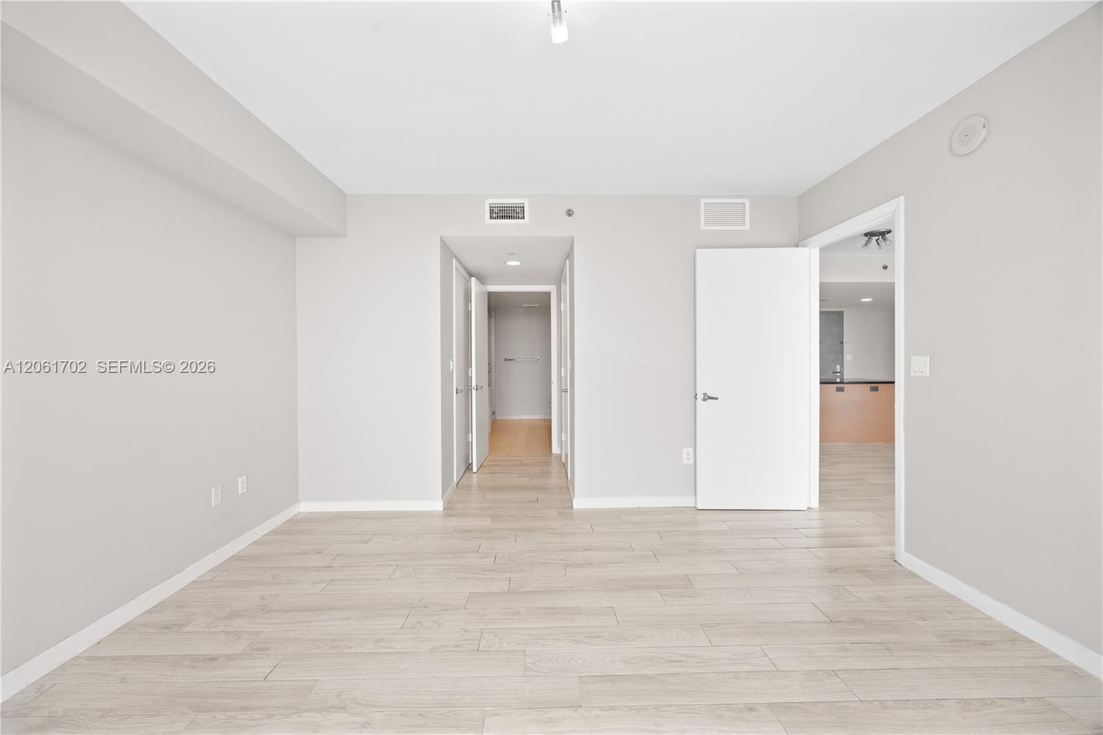 50 Biscayne Boulevard 4706 Property Photo 26