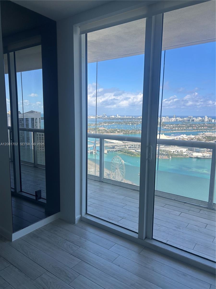 50 Biscayne Boulevard 4706 Property Photo 30
