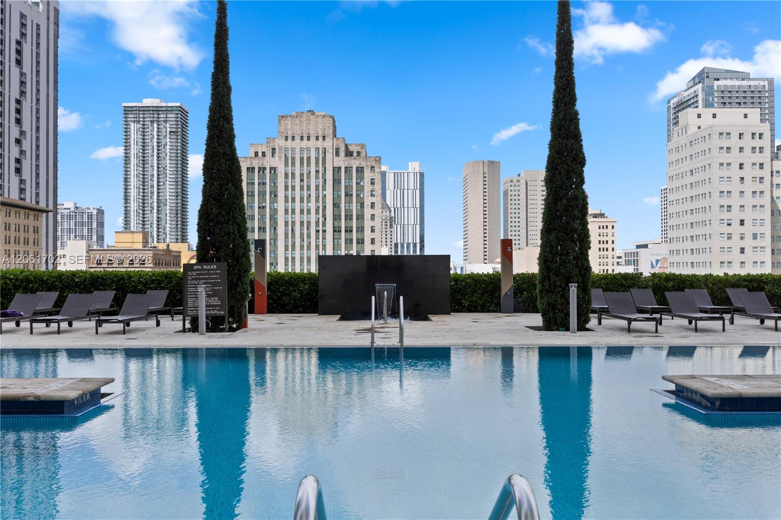 50 Biscayne Boulevard 4706 Property Photo 37