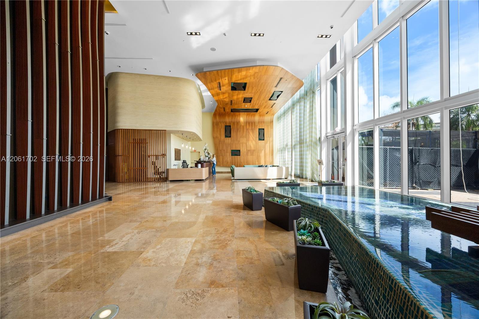 50 Biscayne Boulevard 4706 Property Photo 43
