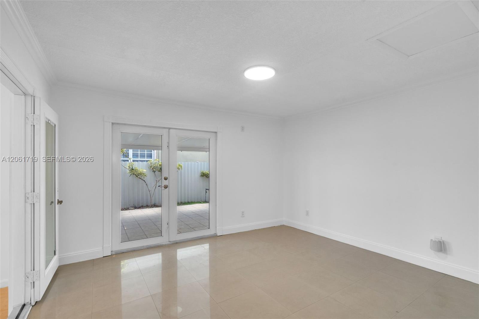 3685 W 9th Avenue Property Photo 20