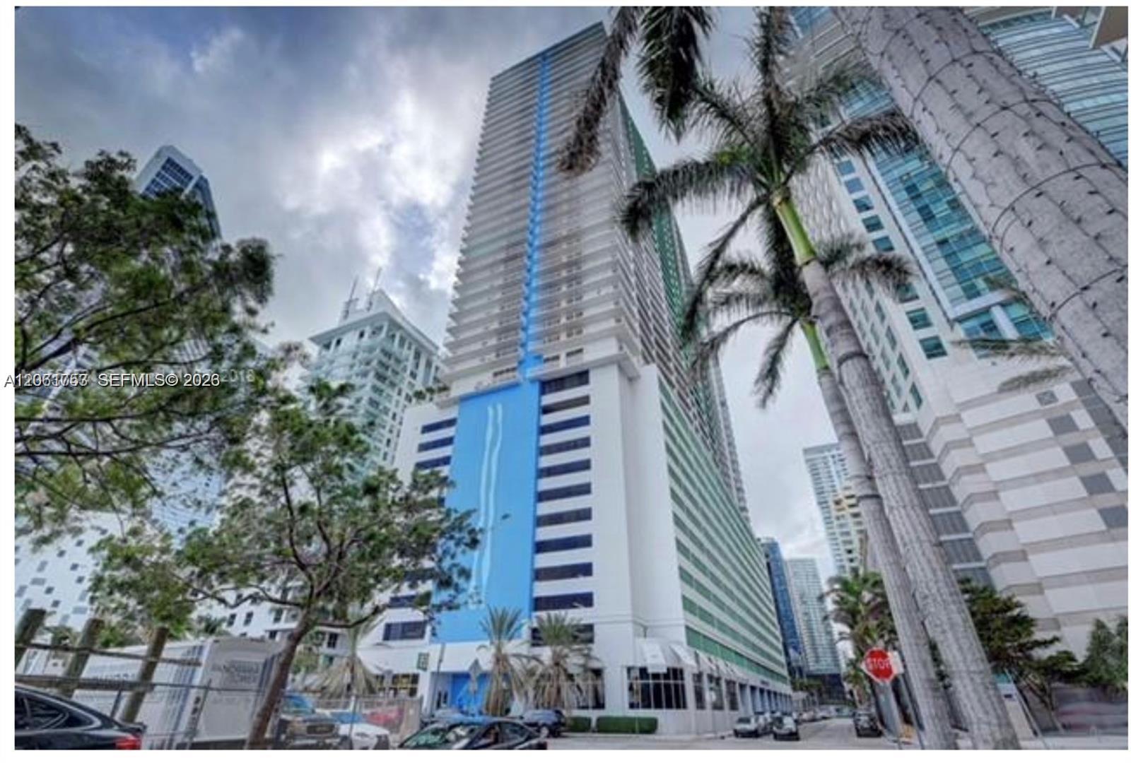 1200 Brickell Bay Drive 1822 Property Photo 1