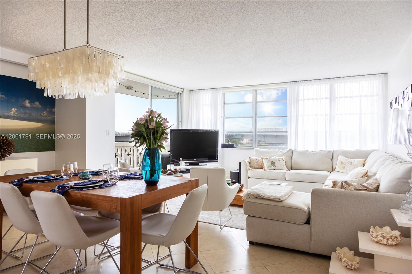 1817 S Ocean Drive 320 Property Photo 2