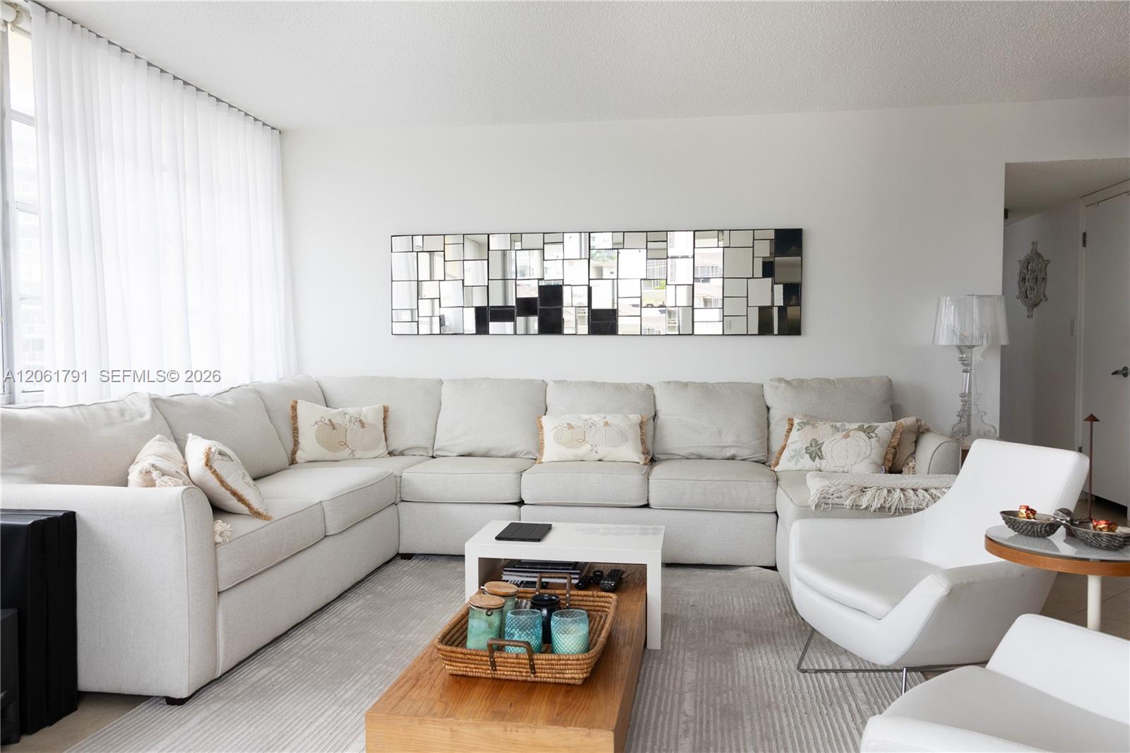 1817 S Ocean Drive 320 Property Photo 4
