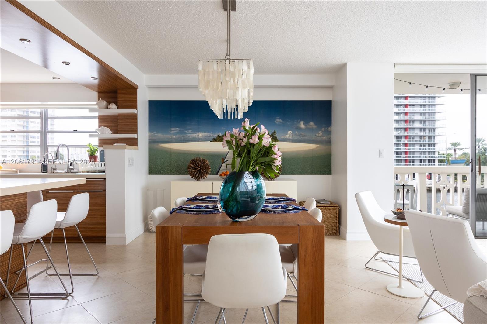1817 S Ocean Drive 320 Property Photo 5