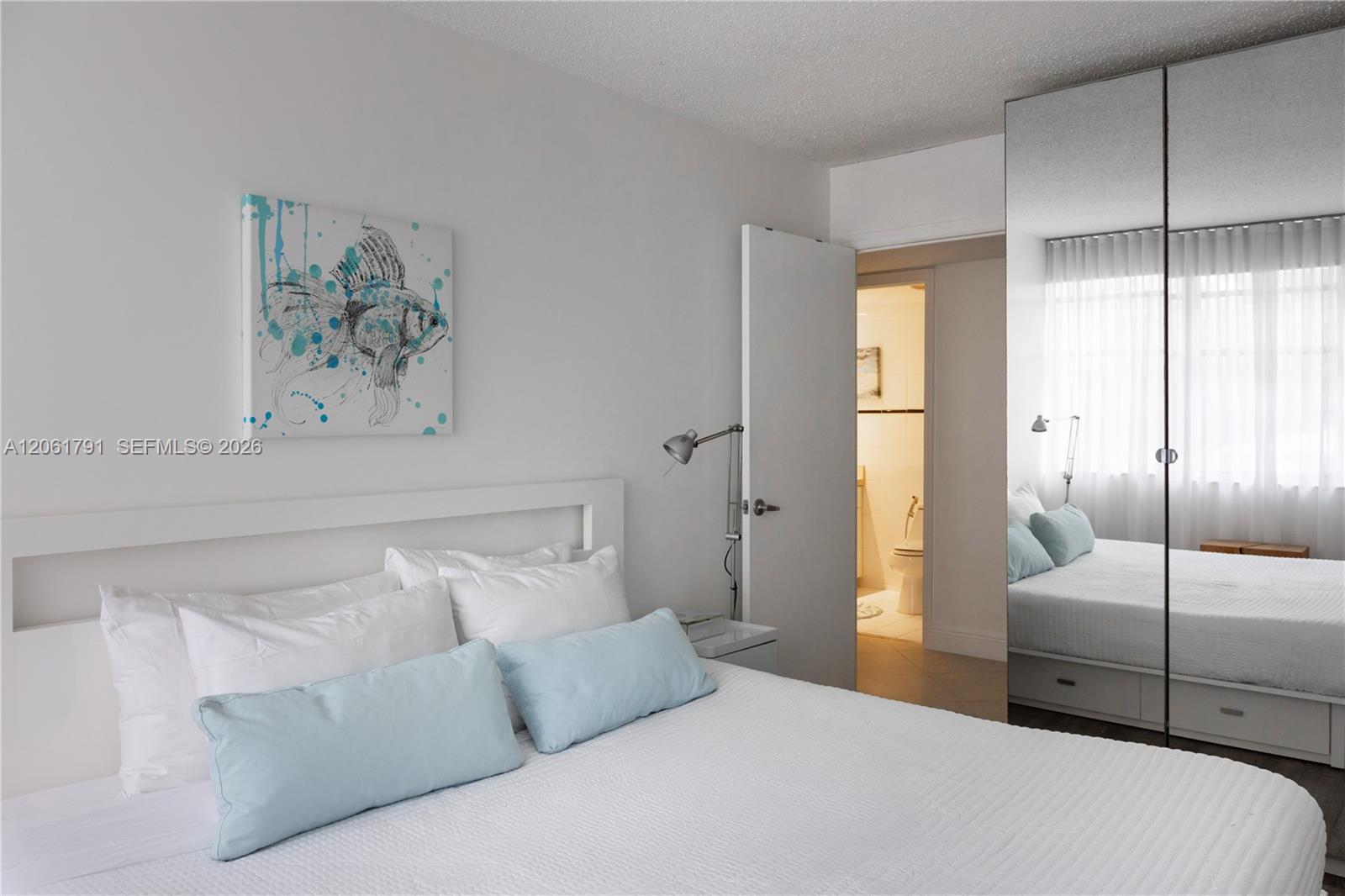 1817 S Ocean Drive 320 Property Photo 17