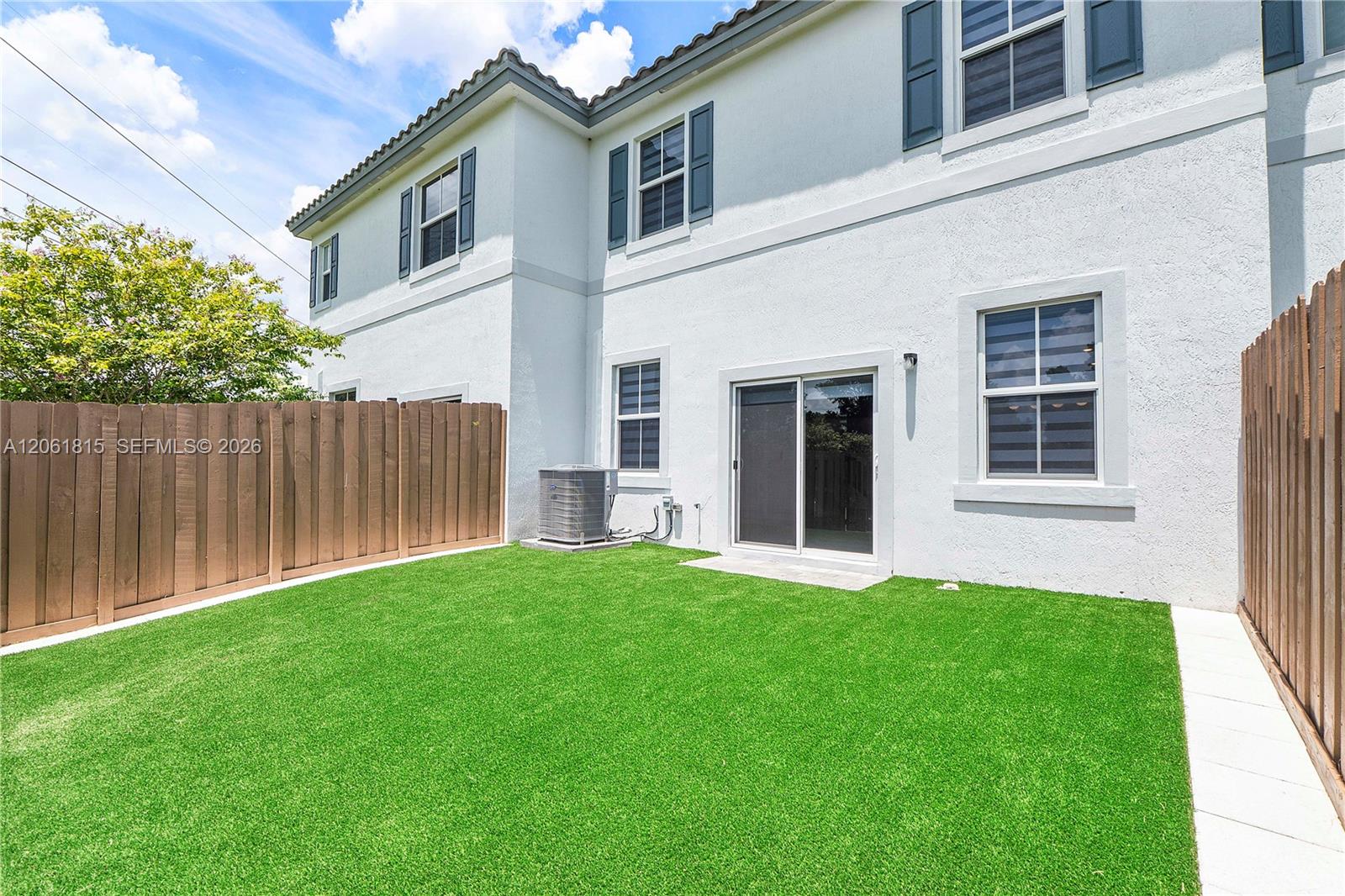 4614 Nw 120th Way Property Photo 18