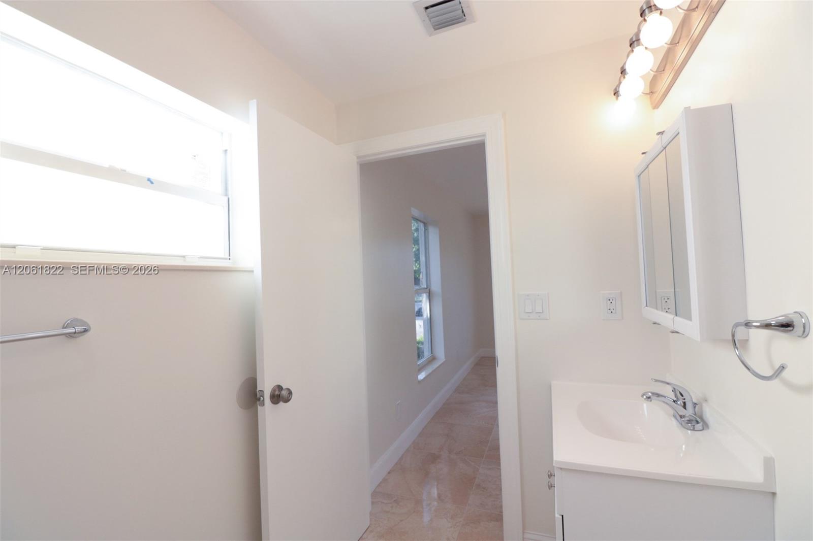 3014 Nw 6th Street Property Photo 13